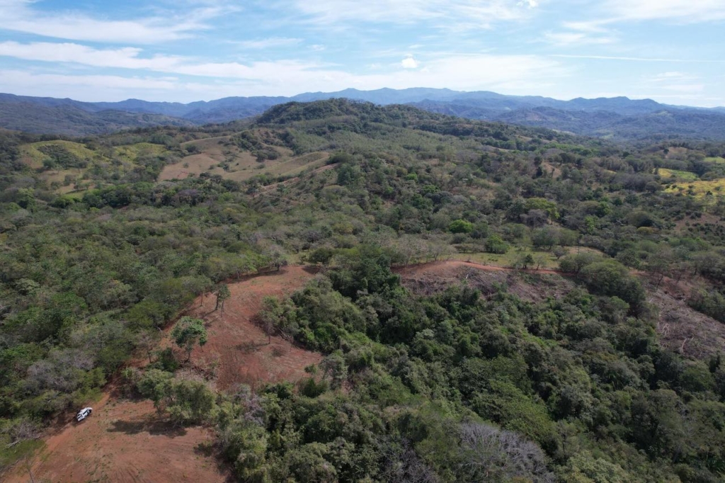 Crystal River - Playa Lagarto Costa Rica - PlayaLagartoRealEstate.com